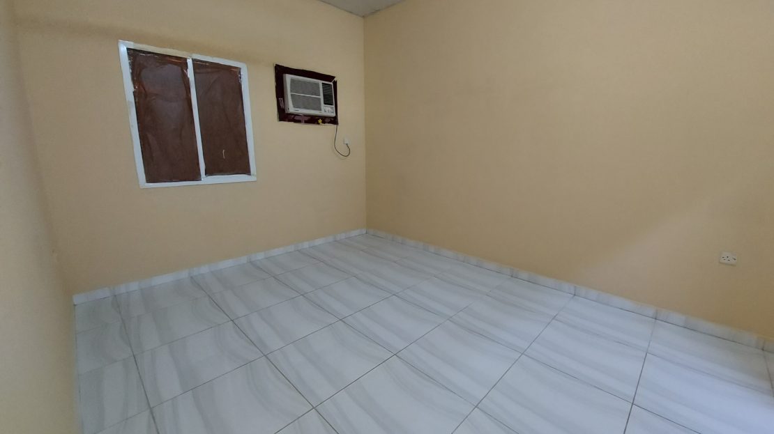 Labor Camp for rent in Sohar danah real estate