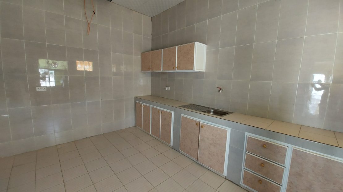 Labor Camp for rent in Sohar danah real estate