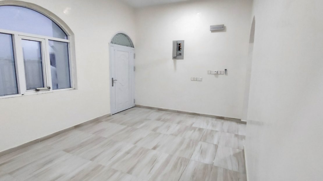 apartment for rent in sohar falaj