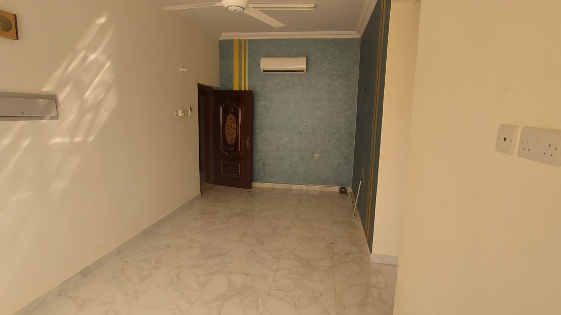 flat for rent in sohar danah real estate